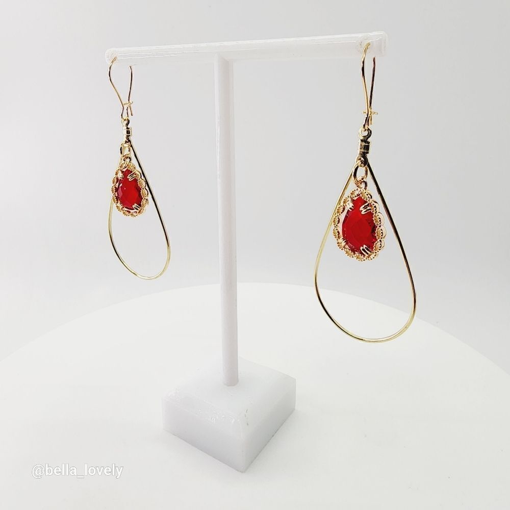 Faceted Red Crystal Gold Toned Filigree Teardrop Hoops Drop Dangle Earrings